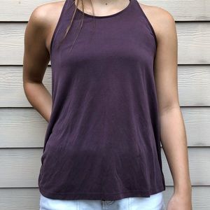 Maroon tank